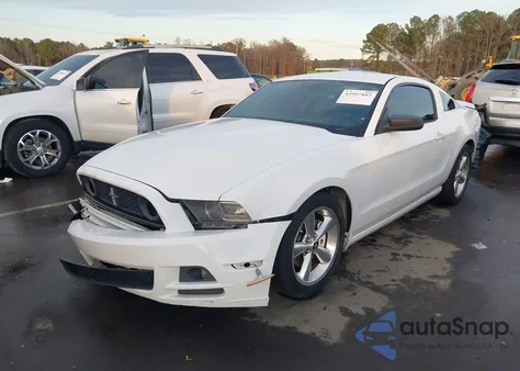 2014 Ford Mustang V6 from USA, damaged, VIN 1ZVBP8AM7E5318483